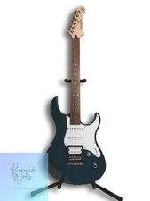 Yamaha PAC112V Electric Guitar