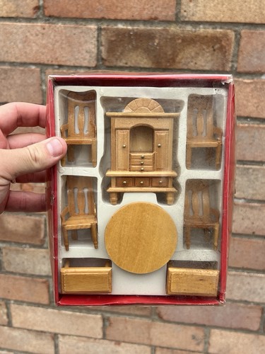 Vintage dolls house furniture - dolls,