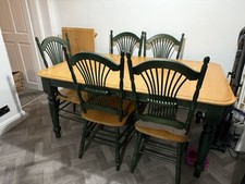 6/8 Solid Wood Dining Table With Matching Welsh Dresser