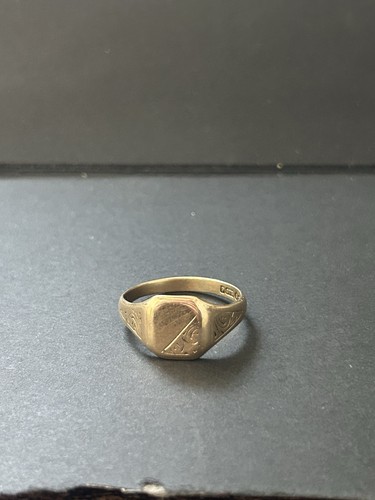 9ct gold patterned signet - patterned, ring