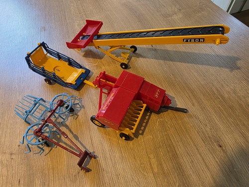 Britains haytime set pieces - haytime, set,4