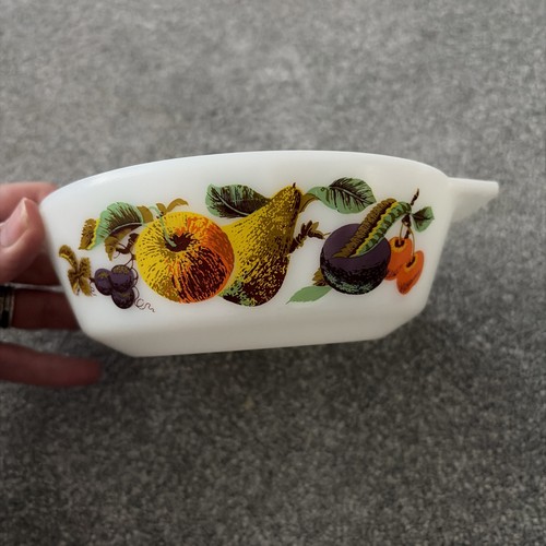 60s vtg small - 60s, crown