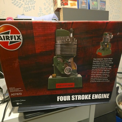 Airfix four stroke engine - airfix,