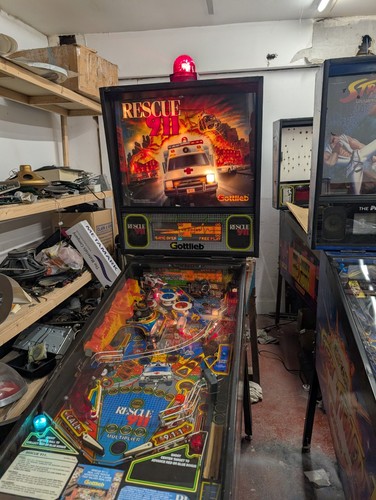 Gottlieb rescue 911 - gottlieb, "
