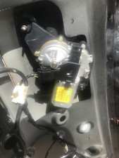 Chrysler 300c Touring Estate BootLid Rear Wiper Motor Crd Hemi 05-10