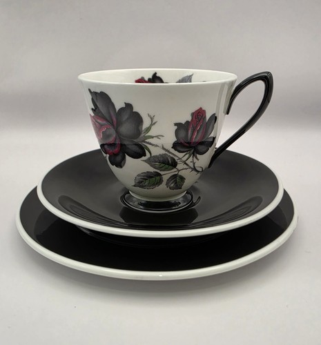 Royal albert masquerade trio - albert,