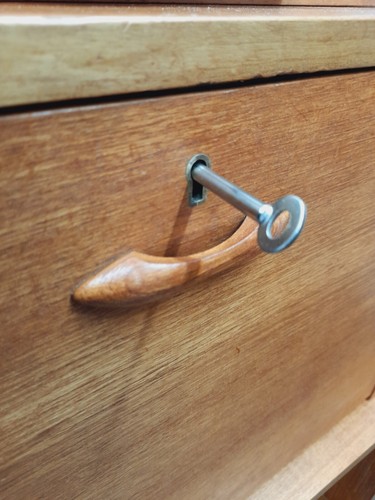 Ladderax cabinet key new - key,