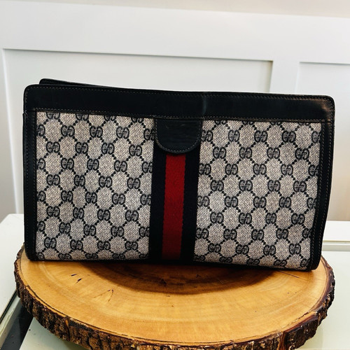 Gucci supreme crossbody bag - gucci,