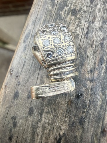9ct solid gold boxing glove