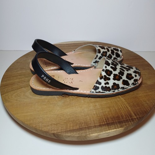 Women pons classic leopard - women's,