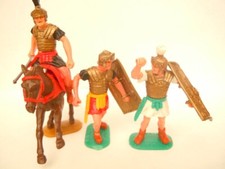 Timpo Roman Soldiers - Rare  Mounted with 2 Foot Soldiers 