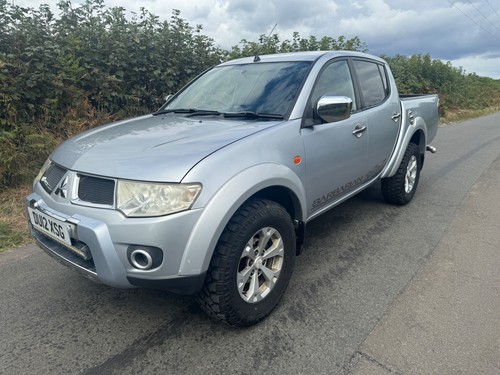 Mitsubishi l200 barbarian - mitsubishi,