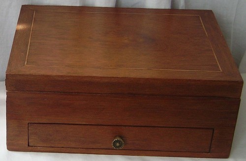 Vintage mahogany box - vintage,