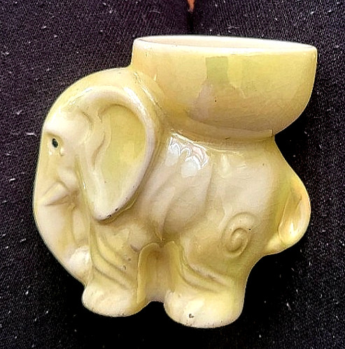 Vintage ceramic elephant - ,