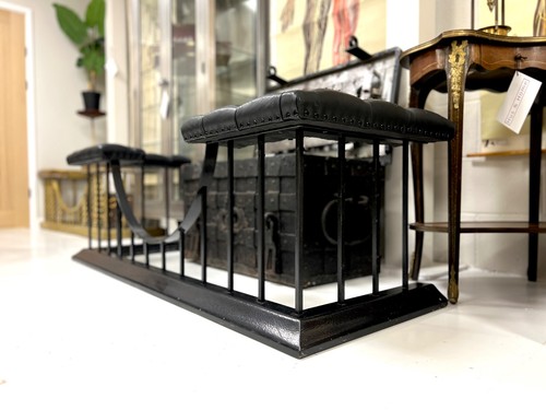 Jet black club - black, with