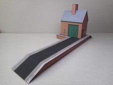 O Gauge Industrial Building