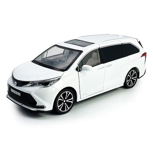 Toyota sienna mpv - 1:24,