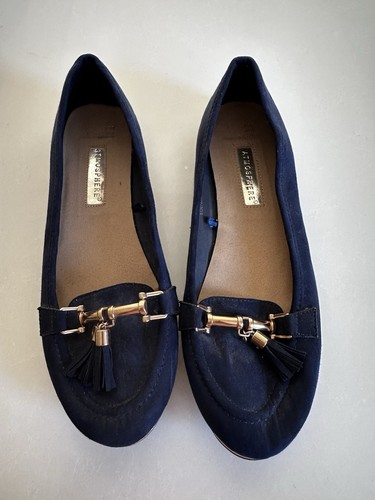 Ladies navy and gold - and,