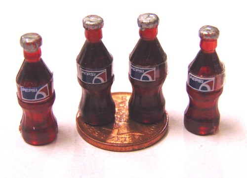 Dolls house small - dolls,