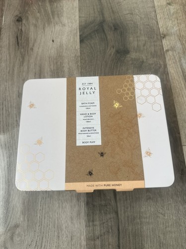 Unopened discontinued s - discontinued, m&s