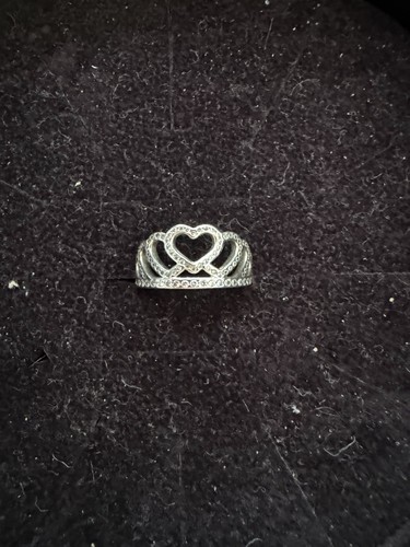 Used pandora silver ring - used,