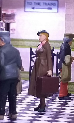 Gauge lady woman - lady, in