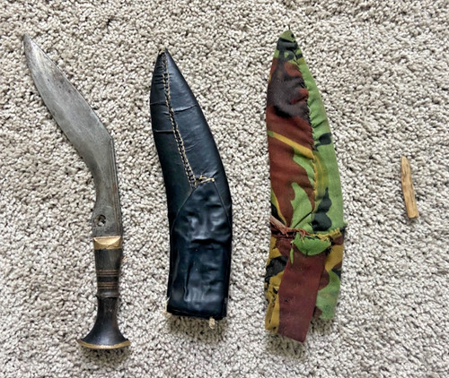 Knife rare wooden hilt - rare,