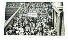 LONDON TRANSPORT POSTCARD~