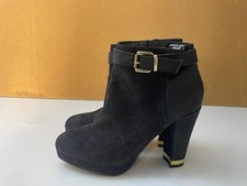 Peacocks Smart ladies Women's Black Faux Suede Ankle Zipped Boots UK (6) D126