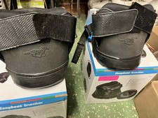 Easy Boot  Horse Sneakers Size