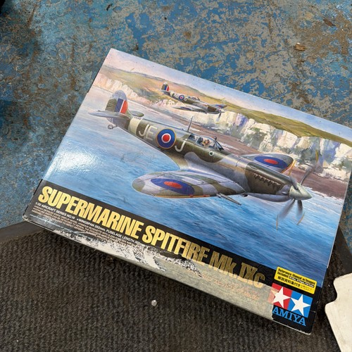 Tamiya supermarine - tamiya,