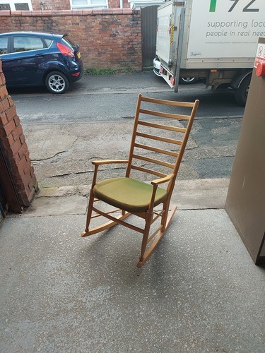 Attractive mid century - attractive,