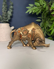 Steampunk Bronze Bull Ornament – Industrial Bull Sculpture with Gears, Head-Down