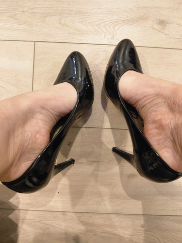 Worn patent stiletto heels - worn,
