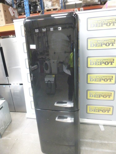 Smeg fridge freezer black - smeg,