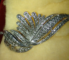 Stunning Vintage Silvertone Marcasite Brooch, Stylised Leaf 6.5cms long, AF