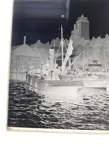 Glass negative lowestoft - glass,