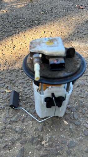 Peugeot citroen 208 c3 fuel - /,