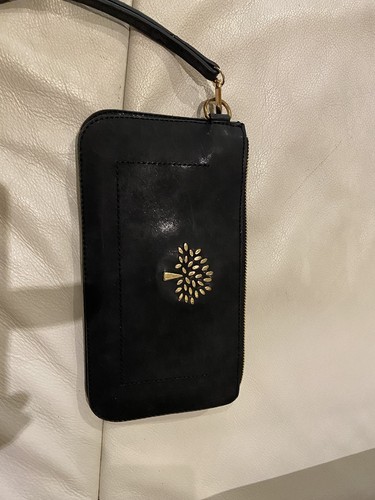 Lovely black purse - lovely,