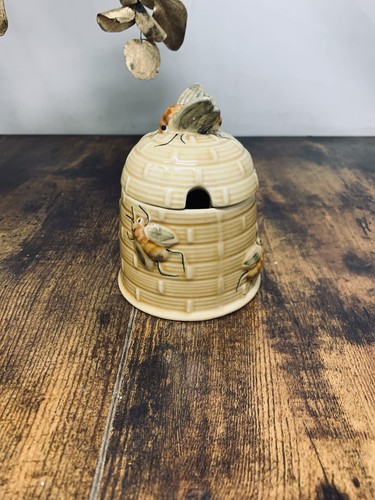 Vintage ceramic beehive - beehive, honey