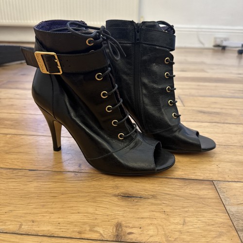 Red dead black stellieto - black,