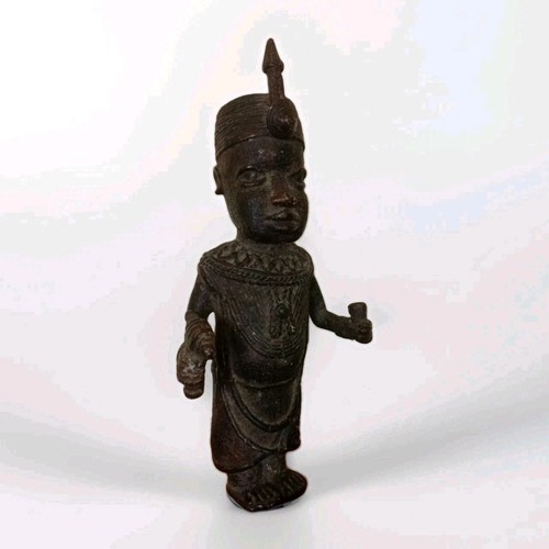 Vintage west african cast - west,