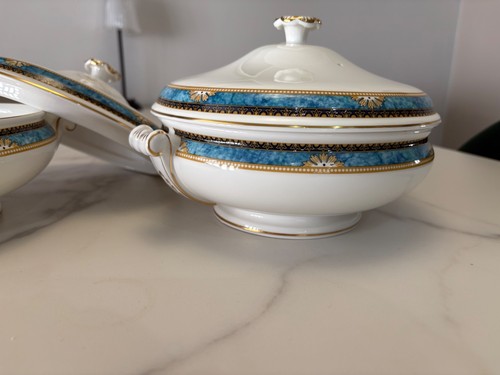 Wedgewood curzon tureens with - curzon,