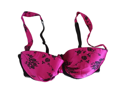 Closer with vie 34c - uk,