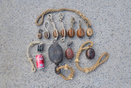 Job lot old - old, wooden