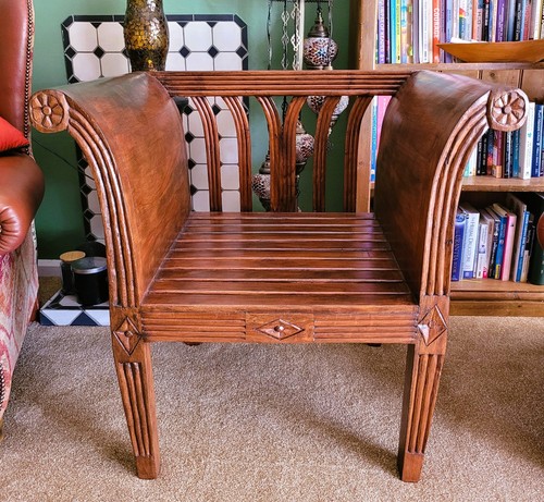 Statement wooden fanback - statement,