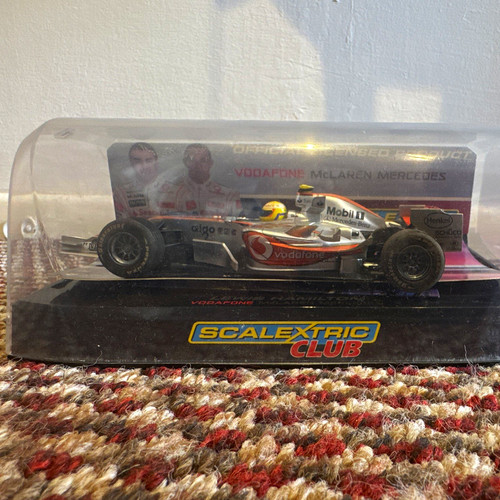 Scalextric club vodafone - scalextric,