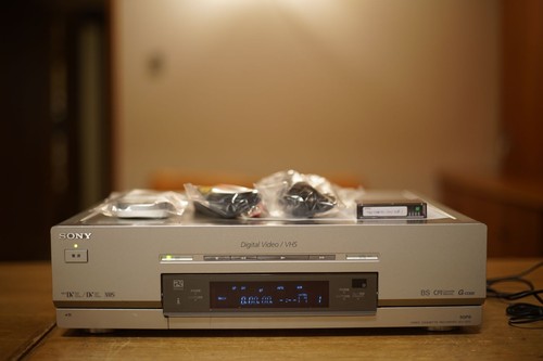 Sony dr5 vhs minidv combo - vhs,