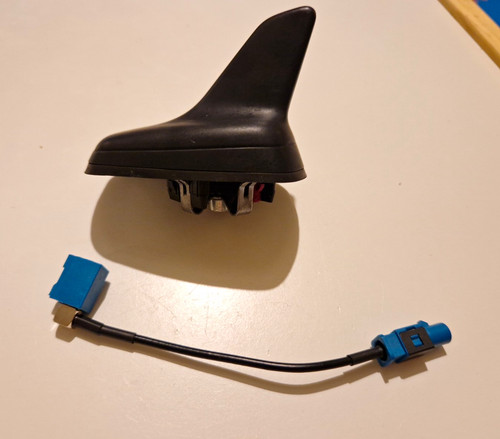 Fakra gps antenna - antenna, fit