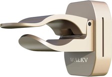 Magnetic cigar holder for golf